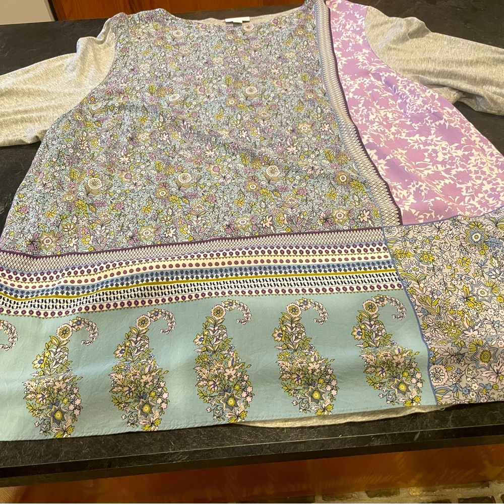 J Jill lightweight mixed fabric top